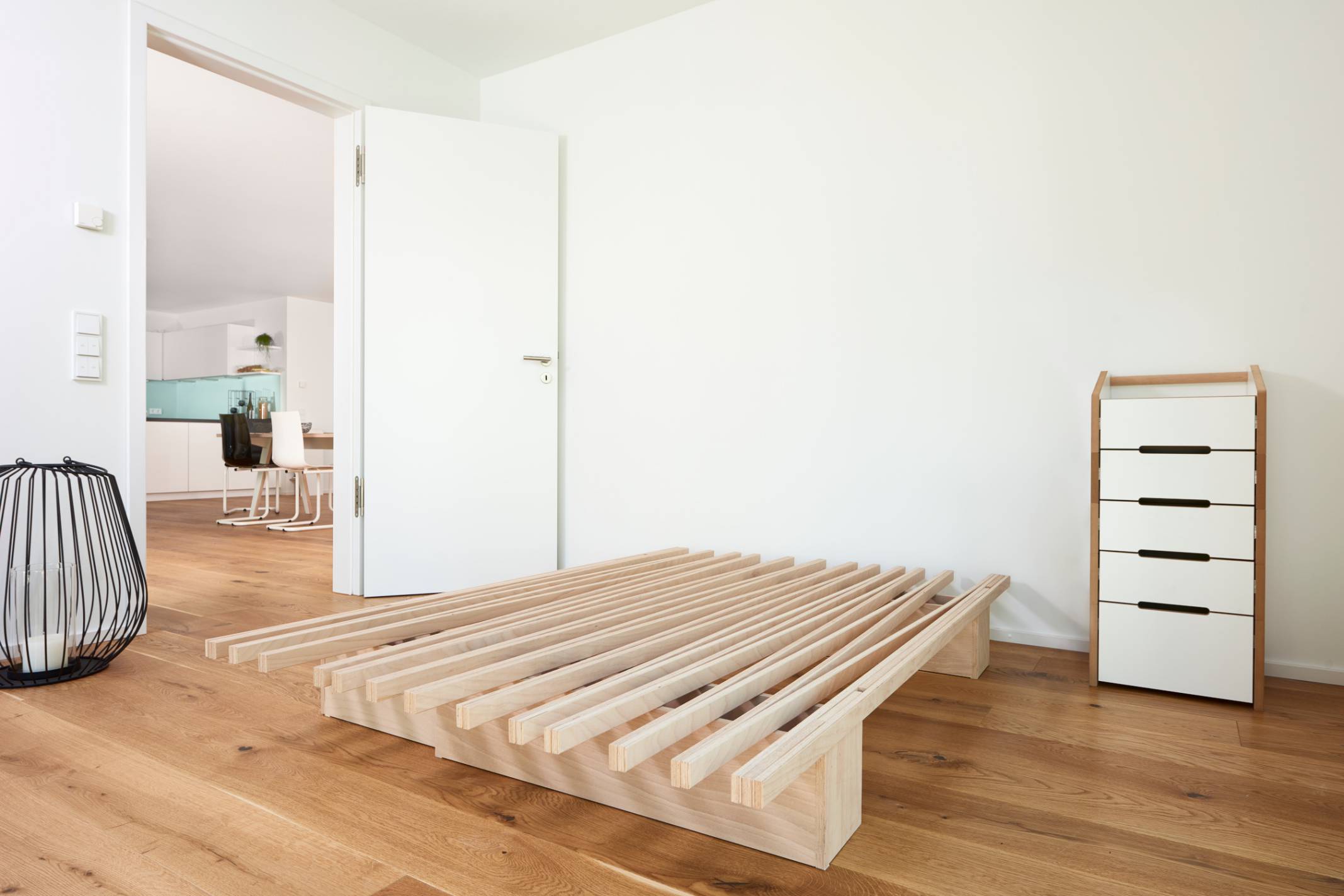 Tojo V Bett Ambiente