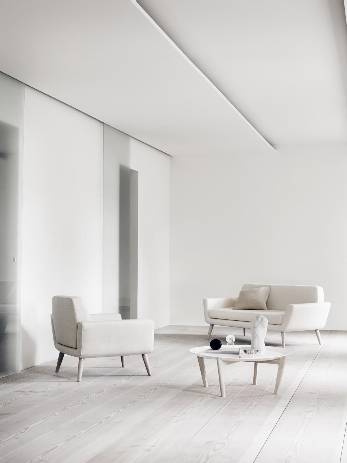 Softline Scope Lounge Sessel, stylisch und komfortabel, gepolstert, ideal für entspannte Stunden und modernes Interieur