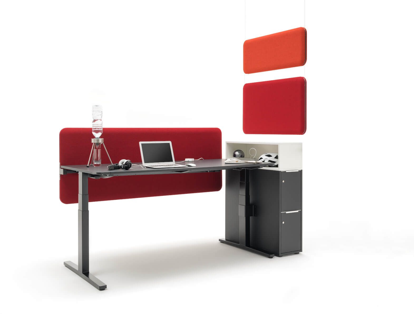 Winea Flow Schreibtisch mit Akustik-Tischtrennwand
