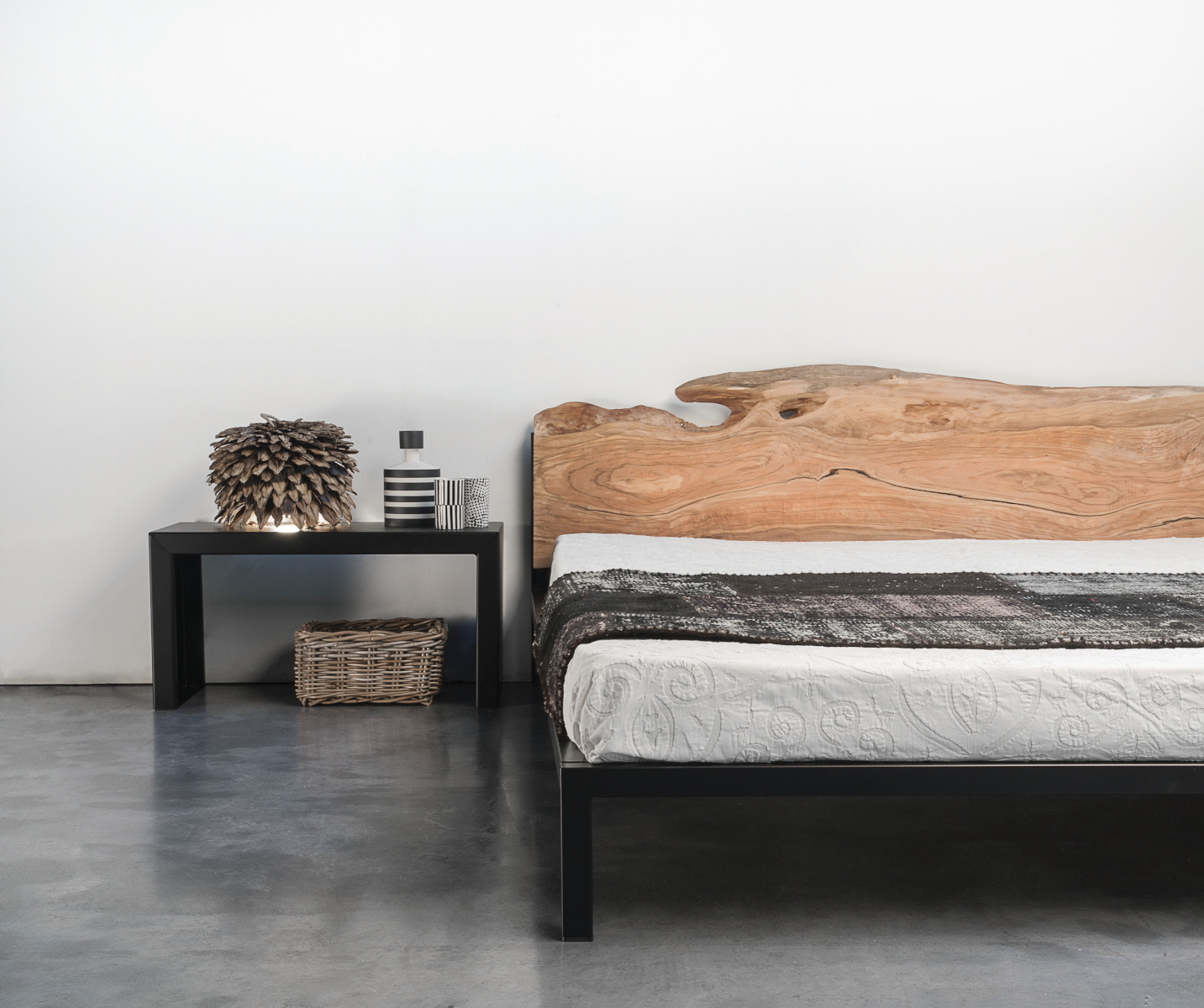 Zeus Old Times Bett Ambiente