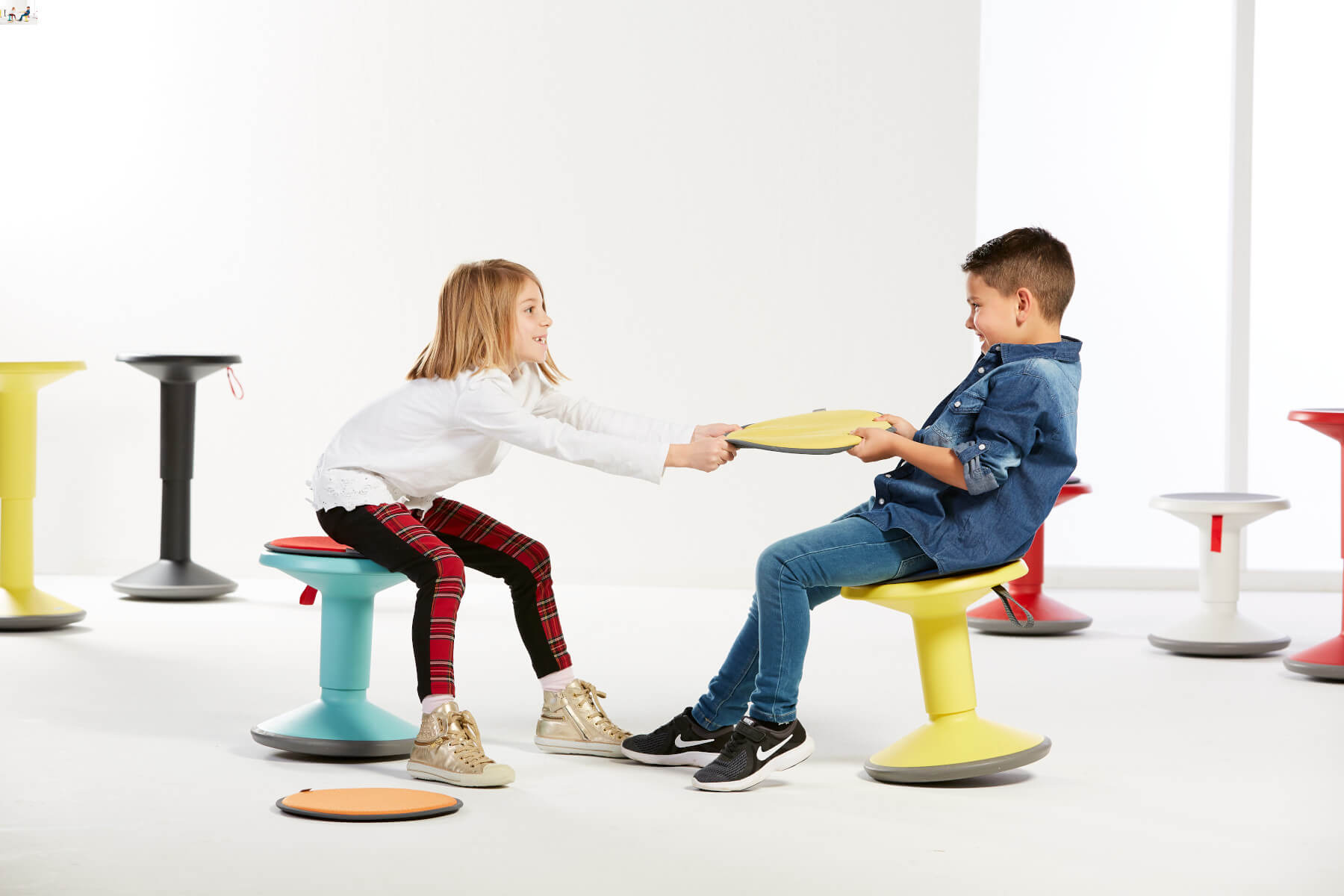 Interstuhl UP Sitzkissen ergonomisch, atmungsaktiv, rutschfest, komfortabel für Bürostühle und längeres Sitzen