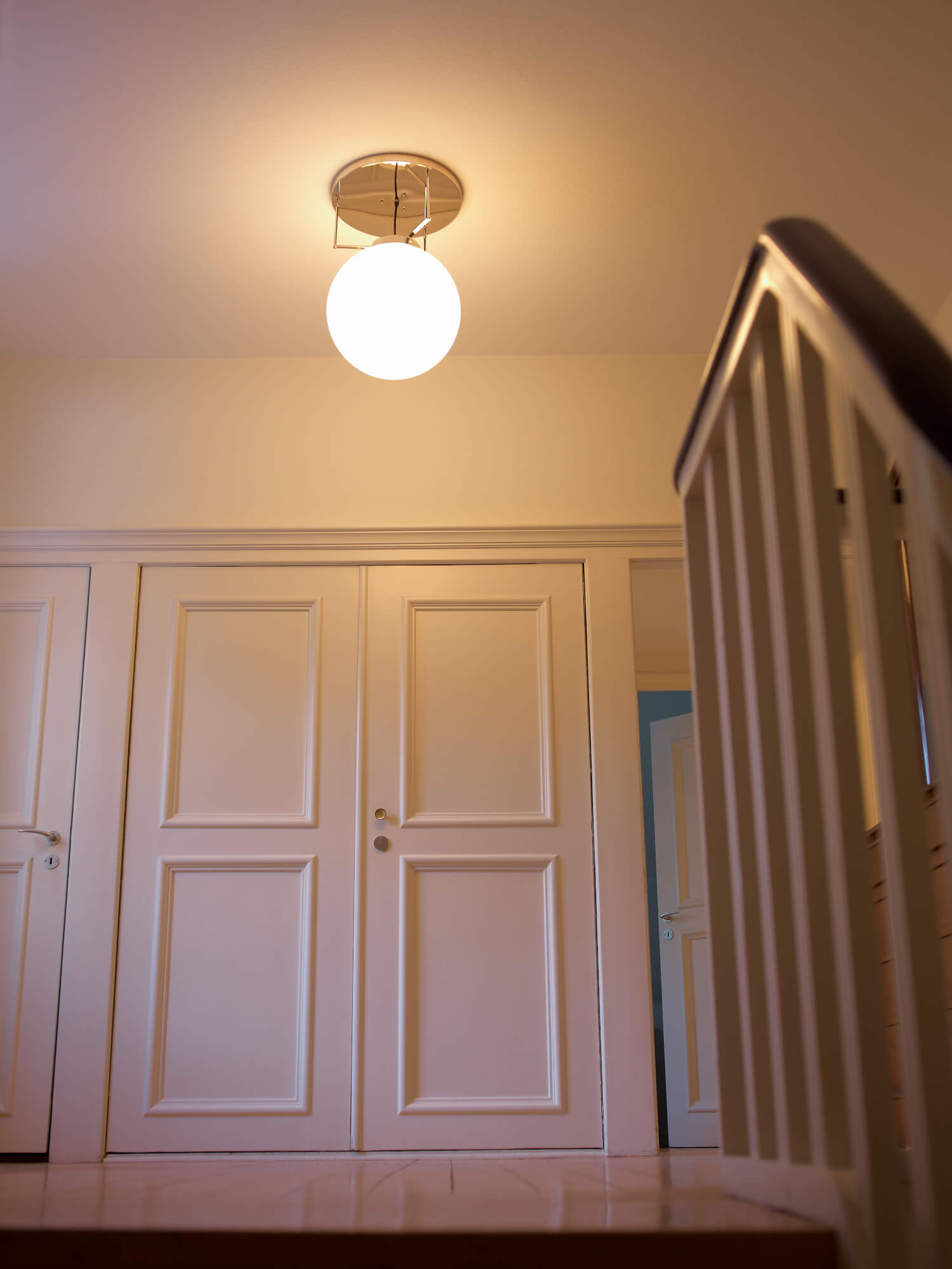 Tecnolumen DMB 26 Bauhaus Deckenleuchte – lizenziertes Originaldesign von 1926, entworfen von Marianne Brandt und Hin Bredendieck