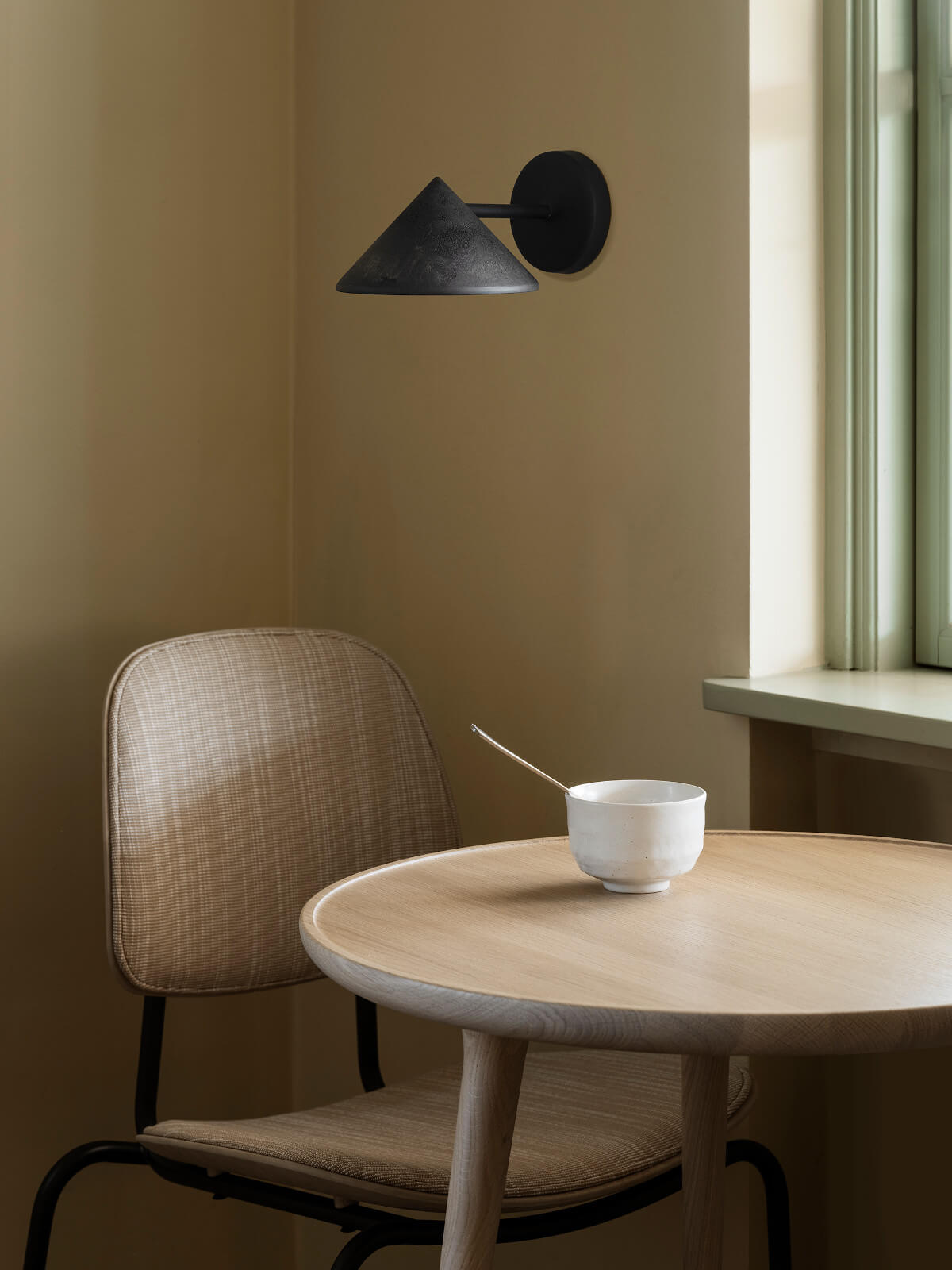 Terra Wandleuchte, mit Kabel, coffee waste black