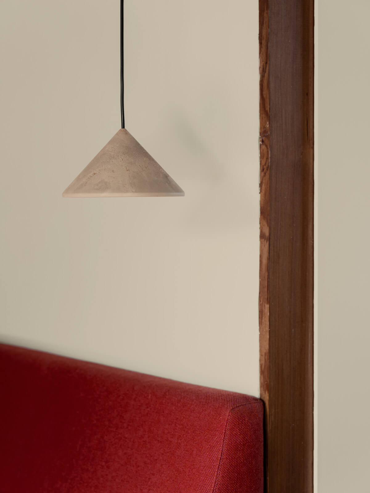 Terra Pendelleuchte, coffee waste black