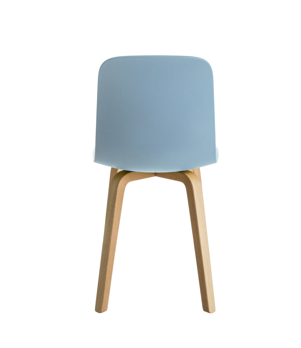 Magis Substance Stuhl, leichter Holzstuhl, esche natur, hellblau, komfortabel, modernes italienisches Design