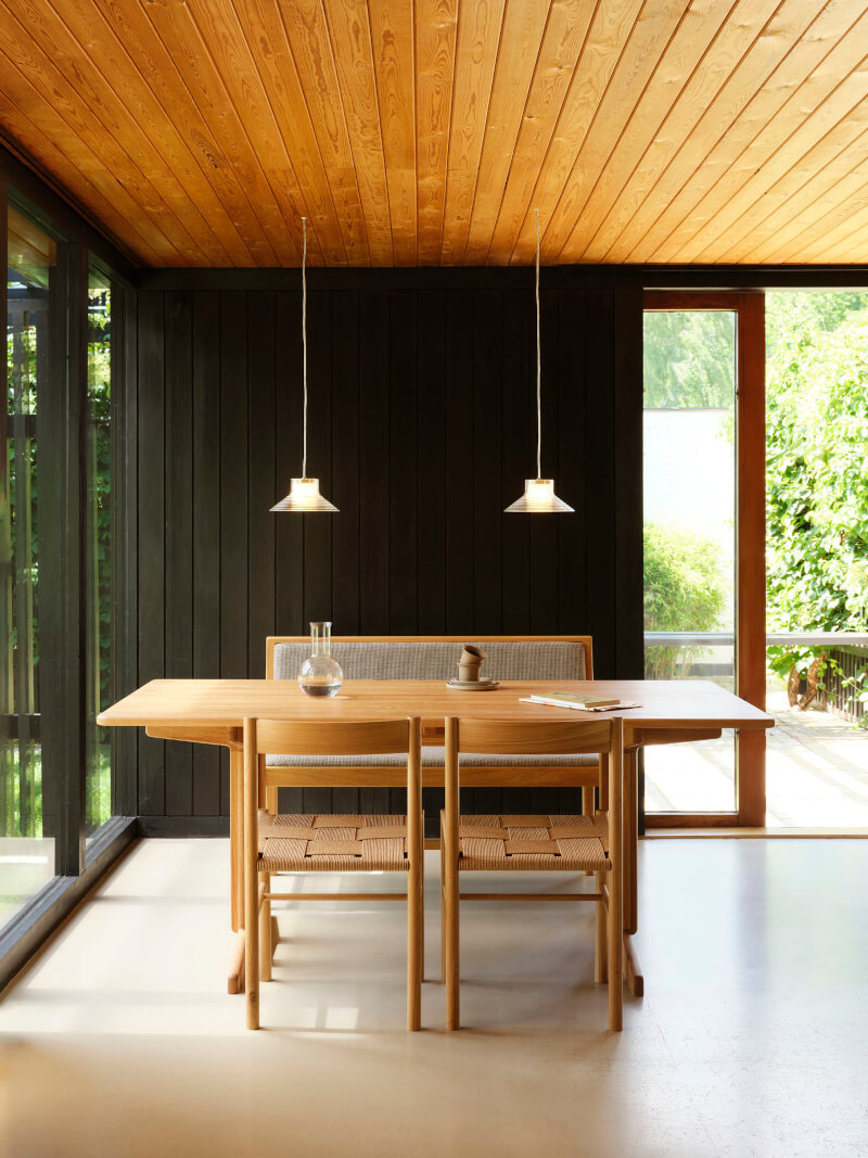 Funktionale J176 Sønderborg Bank von FDB Møbler, hochwertig verarbeitet, harmoniert mit modernem Interieur