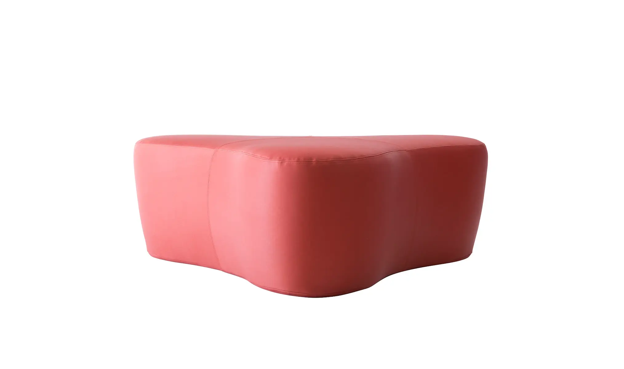 Softline Chat Hocker Large in Rot aus seitlicher Perspektive mit niedriger gepolsterter Form, weich gerundeten Konturen und sichtbaren Nähten.